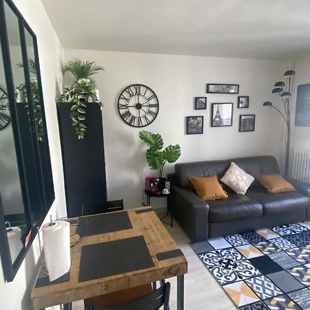 Emplacement Exceptionnel Et Rare Paris Suresnes Longchamp المظهر الخارجي الصورة