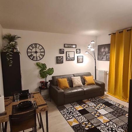 Emplacement Exceptionnel Et Rare Paris Suresnes Longchamp المظهر الخارجي الصورة
