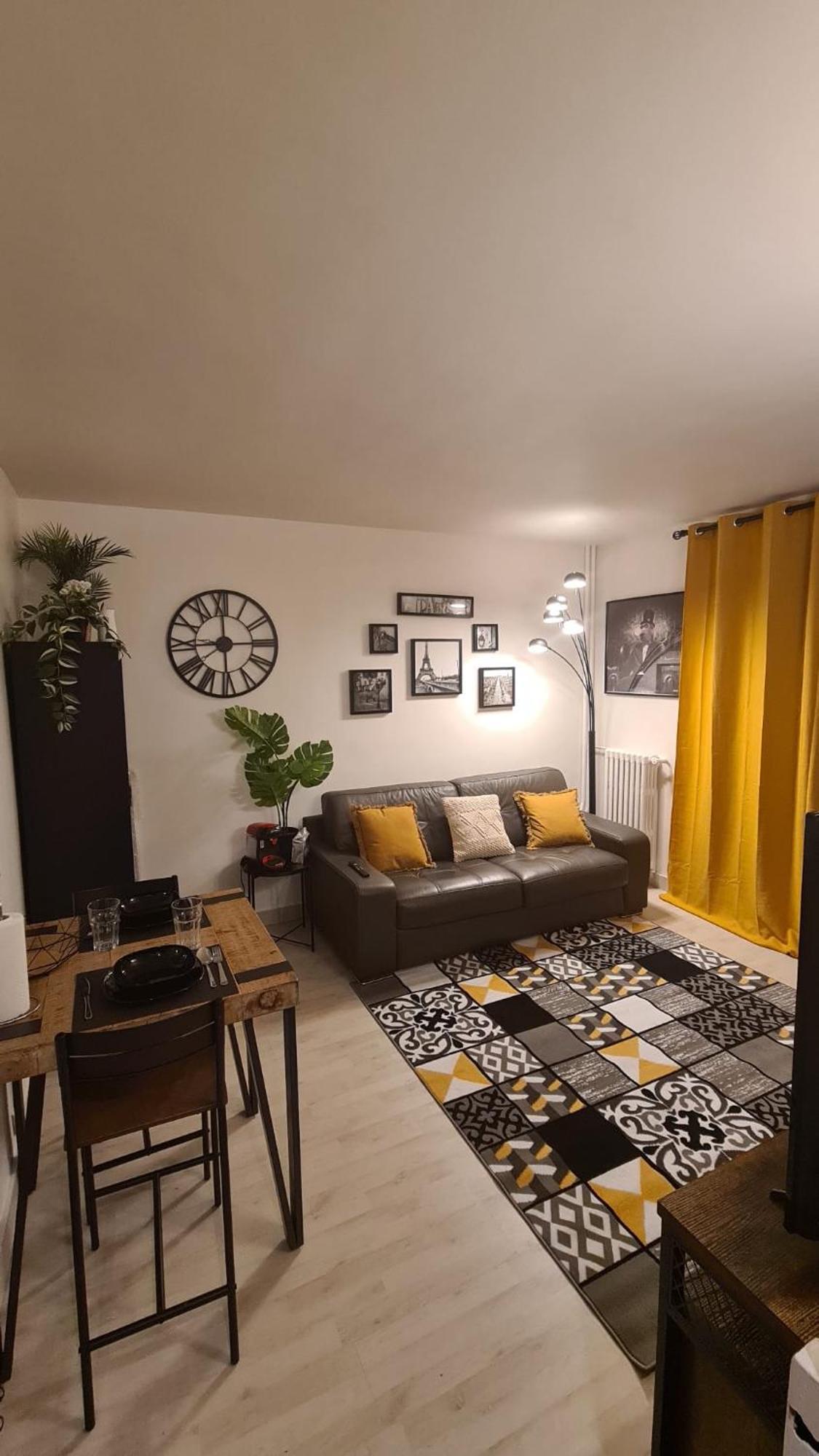 Emplacement Exceptionnel Et Rare Paris Suresnes Longchamp المظهر الخارجي الصورة